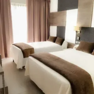 CESAR-HABITACION-STD-2.020-5-