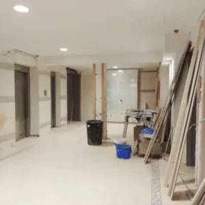pasillos en obras