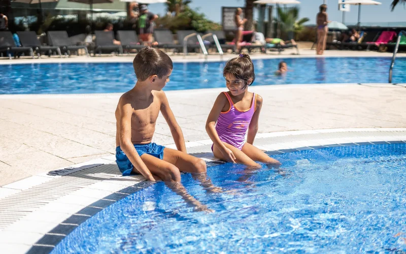 monoparental augustus